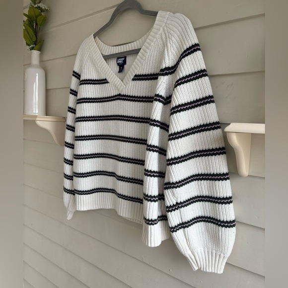 Lands' End Drifter V-Neck Striped Sweater Women’s Size Medium - Picture 9 of 11
